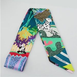 Hermes Twilly en liberte vert cyclamen multicolor